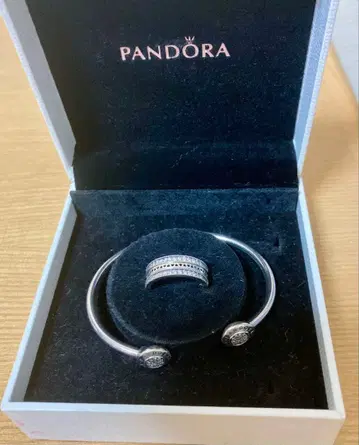 Pandora 실버 팔찌와 반지 세트