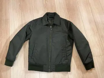 유니클로 MA-1 스타일 자켓 다크 그린