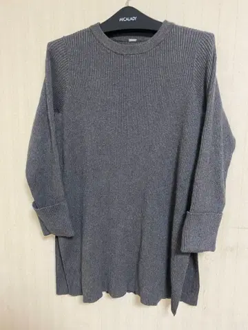 [ 새상품급 ] 미라 오웬 니트