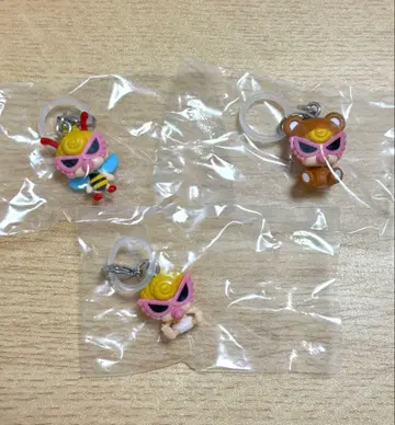 HYSTERIC MINI 핑크 매장 한정 메지루시 액세서리 3개