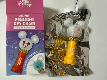 디즈니 스토어 응원봉 키체인 푸우