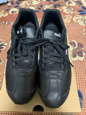 PUMA 블랙스 스니커즈/화이트 27.5cm