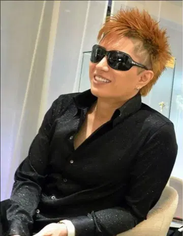 레어템 GACKT 착용 가쿠토 POTENZA 광택 있는 블랙 드레스 셔츠