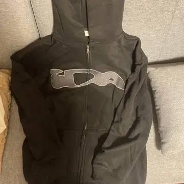 IDA 블랙 후드티 M 가격 인하 대기 중