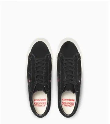 CONVERSE STRANGER THINGS 블랙 스니커즈