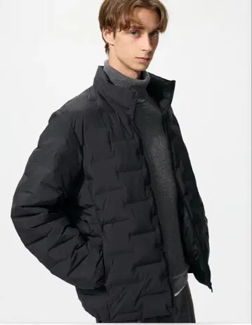 유니클로 퍼프 테크 자켓 블랙 XXL 미사용 새상품급!