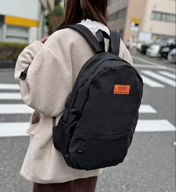 유니버셜 오버롤 백팩