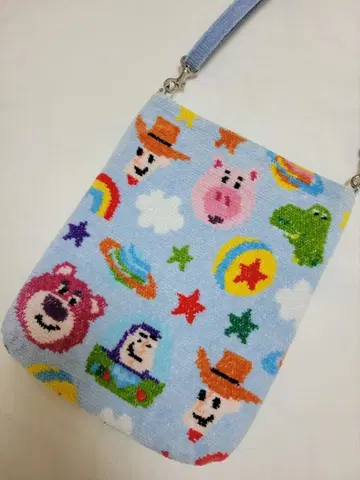 러브러리 바이 페이 토이스토리 콜라보