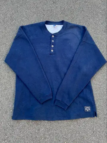 Russell Athletic 헨리넥 맨투맨