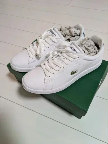 Lacoste 화이트 스니커즈 카나비 에보 BL 1