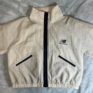 New Balance 여성용 패딩 자켓 베이지 M