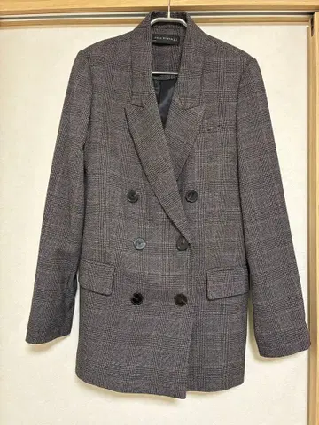 [ ZARA Woman ] 체크 무늬 더블 브레스트 자켓