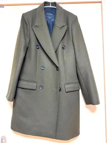 Massimo Dutti 올리브 그린 체스터 코트 S