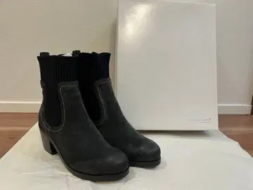 MANA 마나 스웨이드 x 니트 숏부츠 그레이 x 블랙 23cm