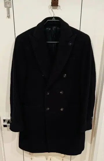 라르디니 더블 브레스트 체스터 코트 사이즈 46 블랙