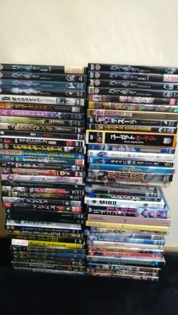 DVD 약 70개 배송비 포함