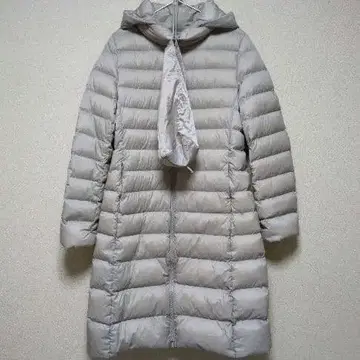 유니클로 울트라 라이트 다운 롱 코트 M 사이즈 베이지