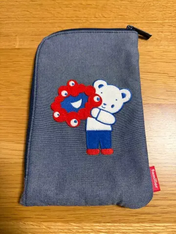 미야쿠미야쿠 x 파미리아 파우치