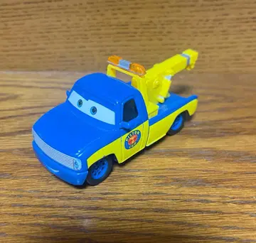 카즈 레이스 토우 트럭 톰 마텔