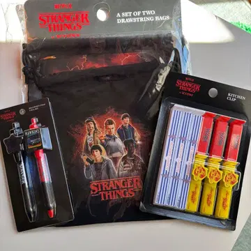 기묘한 이야기 x 3coins 콜라보 묶음 판매