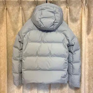 [ 새상품 ] UNIQLO 심리스 다운 후드티 M 유니클로 다운 자켓