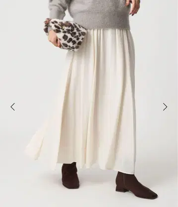 내로우 플레어 스커트