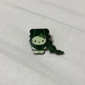 [12/8 한정판] 간사이 만박 해조 키티 핀 배지 콤부