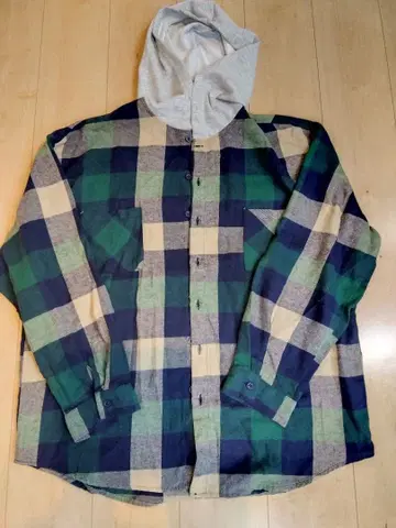 후드 부착 체크 무늬 셔츠