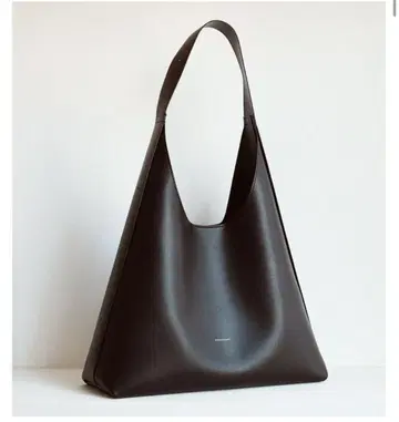 [ 새상품 ] LECCPROJECT LOG BIG HOBO BAG 호보백