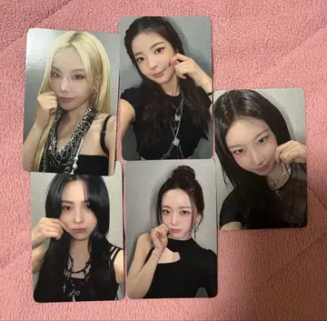 ITZY TUNNEL VISION 타워 레코드 트레이딩 카드