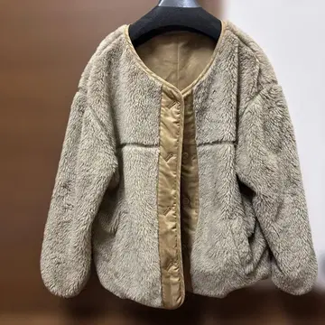 리버서블 보아 자켓 버튼 포함 서니 라벨