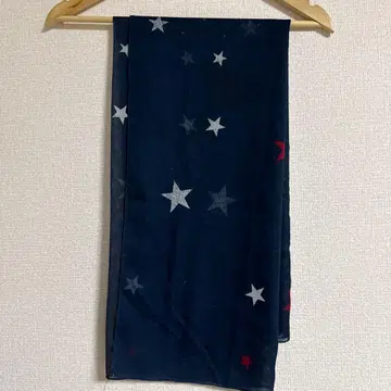 HILFIGER DENIM 별 패턴 스카프