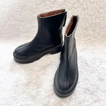 [ Ungrid 언그리드 ] 컨디션 최상! 통굽 부츠 블랙 백 지퍼 S