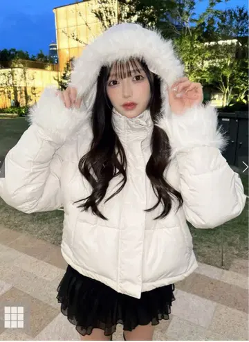 화이트 후드 부착 다운 자켓 GRL kd81