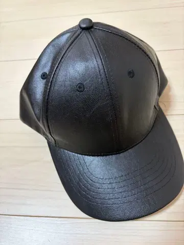 가죽 캡 블랙