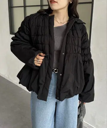 Thevon 셔링 벌룬 패딩 자켓