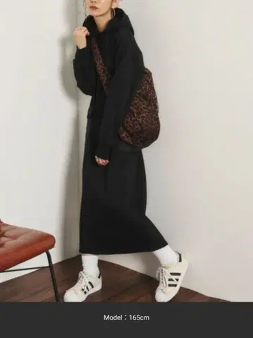 속기모 워크 포켓 원피스 Auntie Rosa Holiday 블랙