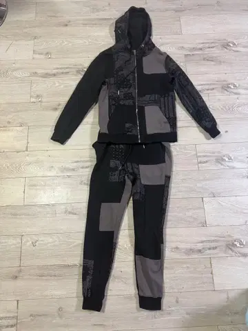 패치워크 디자인 후드티 세트