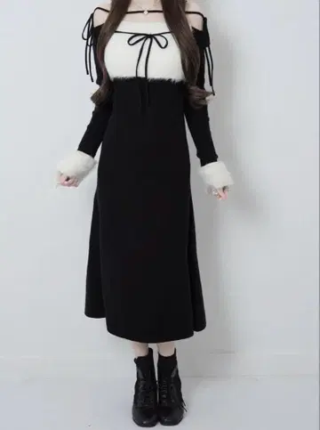 리본 버스트 플러피 롱 원피스 블랙