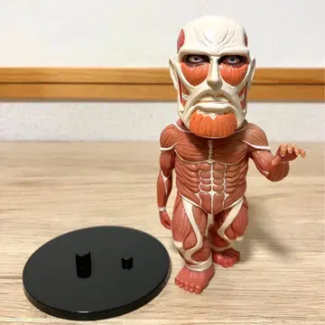 초대형 거인 피규어 메가 월드 컬렉션 진격의 거인