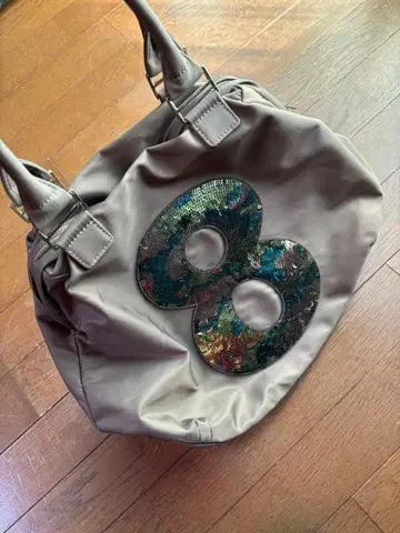 MUTA 카모플라쥬 스팽글 핸드백