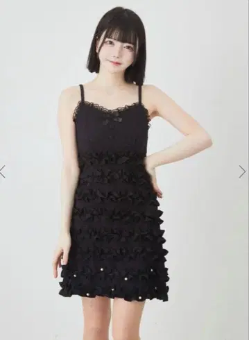 [ 새상품 ] Ank Rouge 프릴 컷 원피스 앙크루즈 양산형