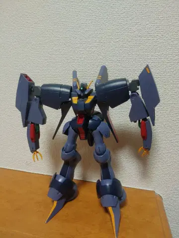 건담 프라모델 1/144 HG 바이아란 완성품 상품 동시 300엔 할인