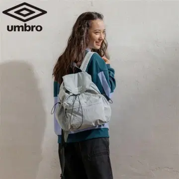 1회 사용 플라자 한정판 umbro 엄브로 플랩 백팩