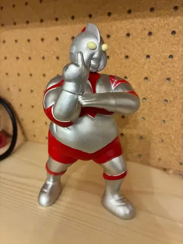 재미있는 울트라맨 피규어