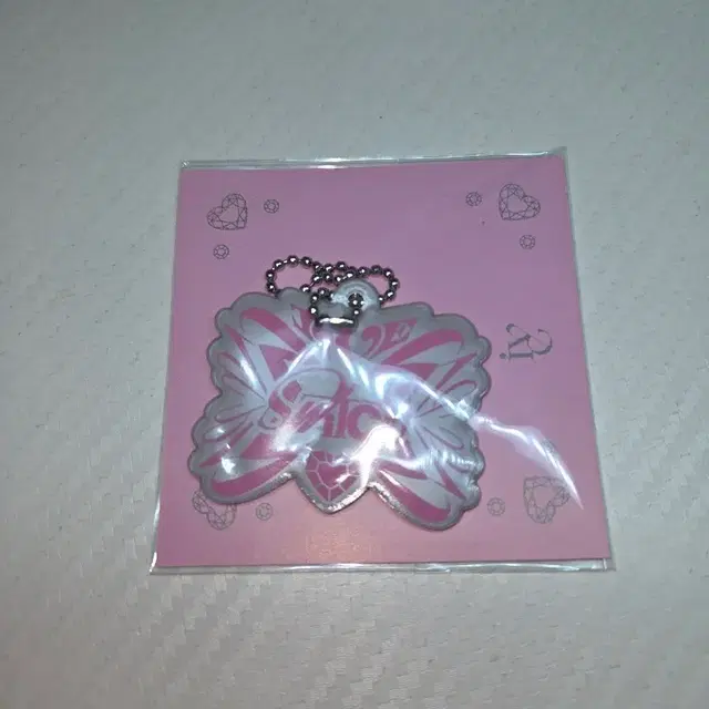 아이브 스위치 러브드 앨범 키링 팔아요