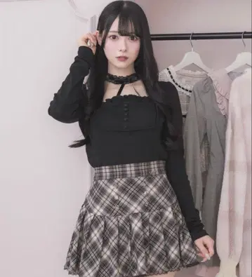 스퀘어 프릴 레이어드 티셔츠 pium