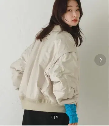 최종 가격 인하 kastane 리버서블 벌룬 MA-1 아이보리 L 사이즈