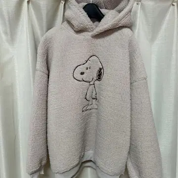 스누피 모코모코 보아 후디 L 사이즈