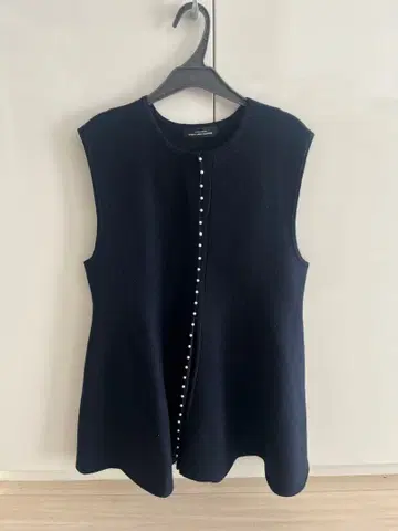 UNITED ARROWS 네이비 펄 베스트